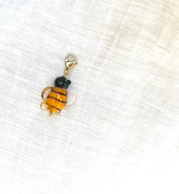 ''Make Your Own'' Bee