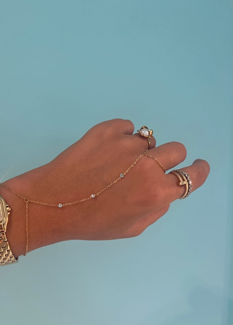 Handchain Diamond Dots