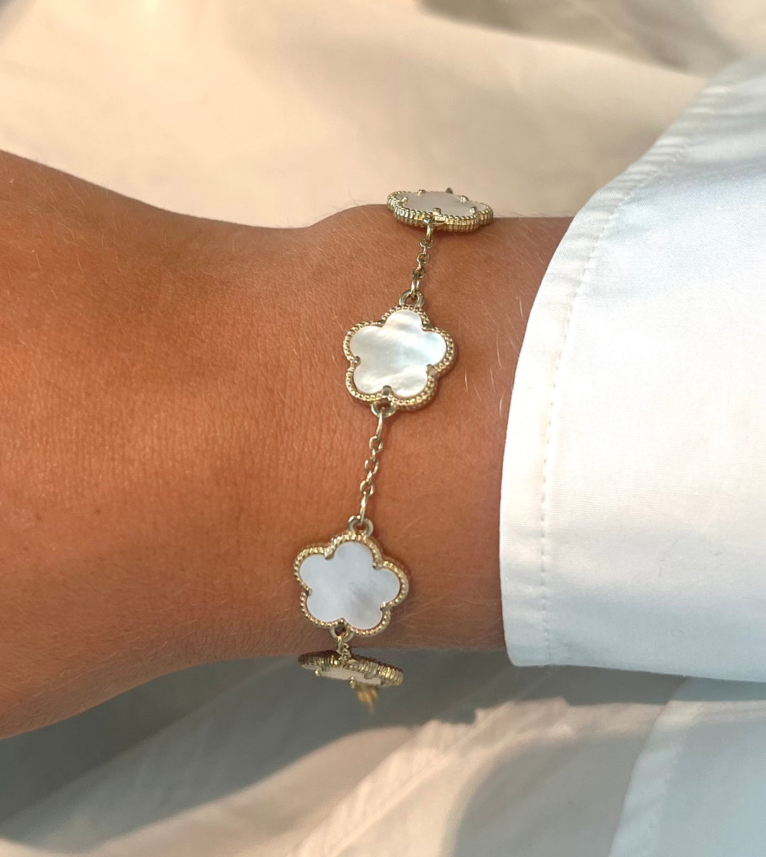 Gold Pearl Clover Bracelet