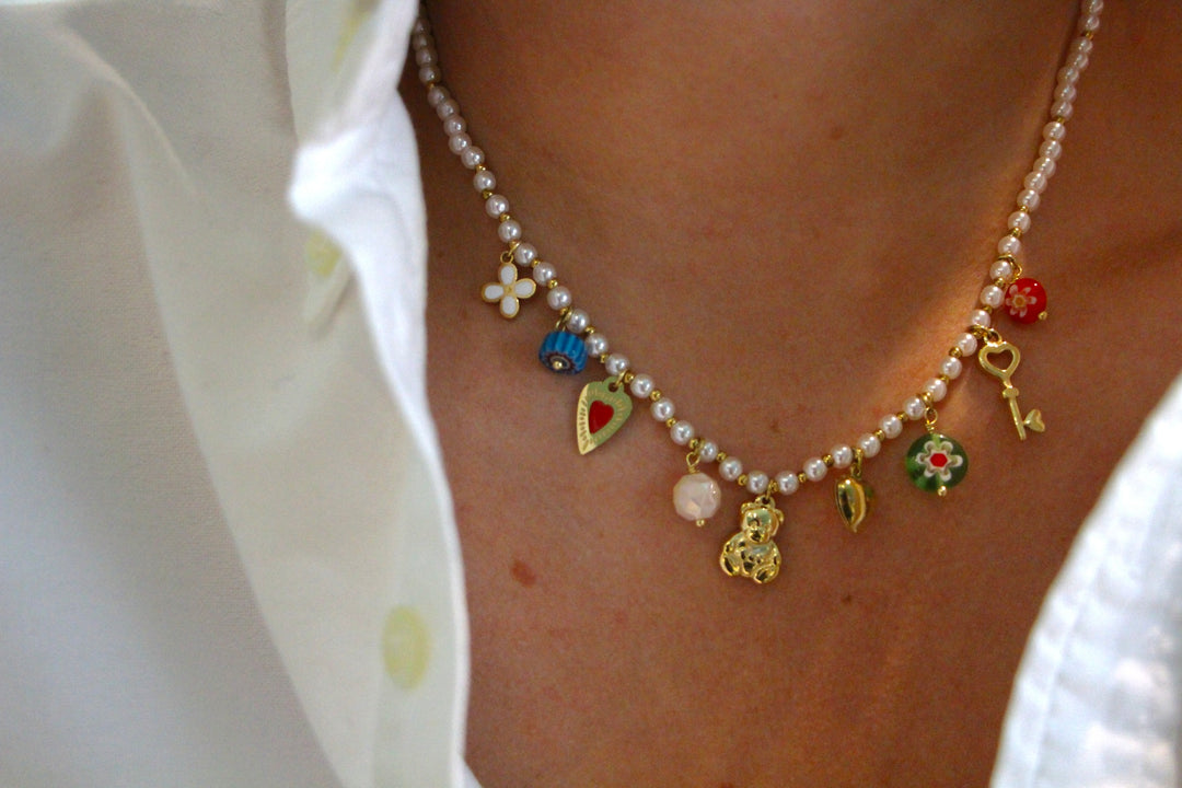 White Pearls Bear Necklace