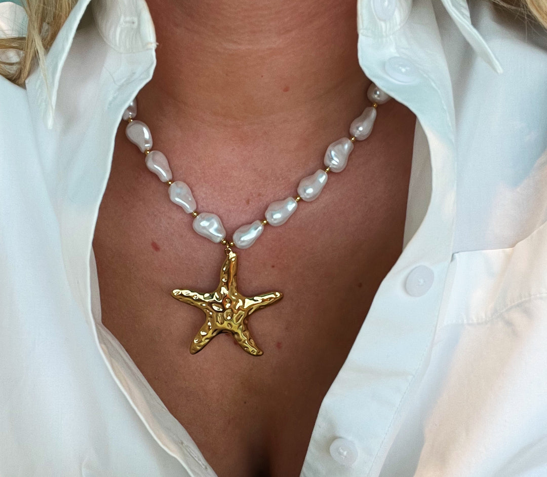 Chunky Pearl Starfish Necklace