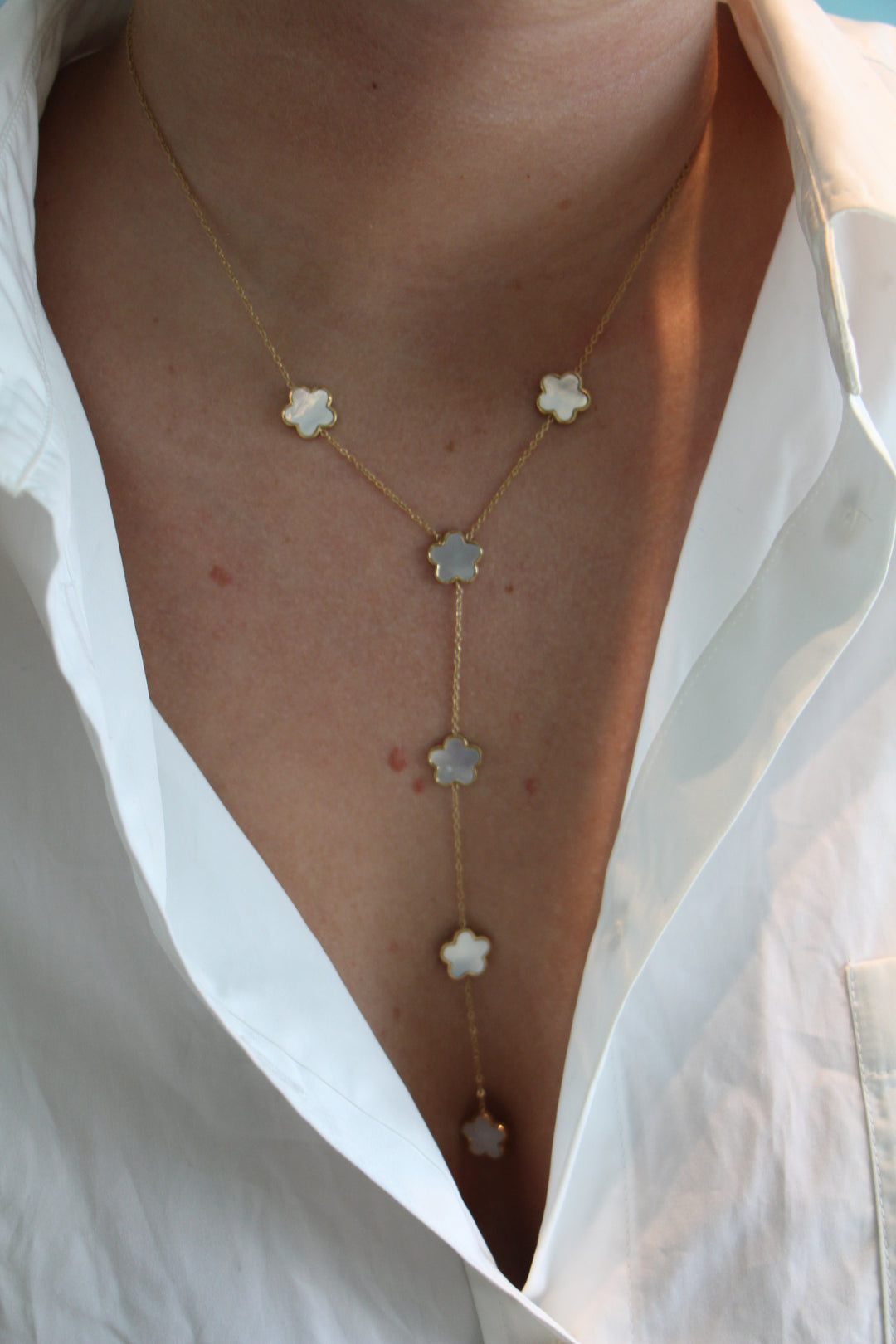 White Y Flower Necklace