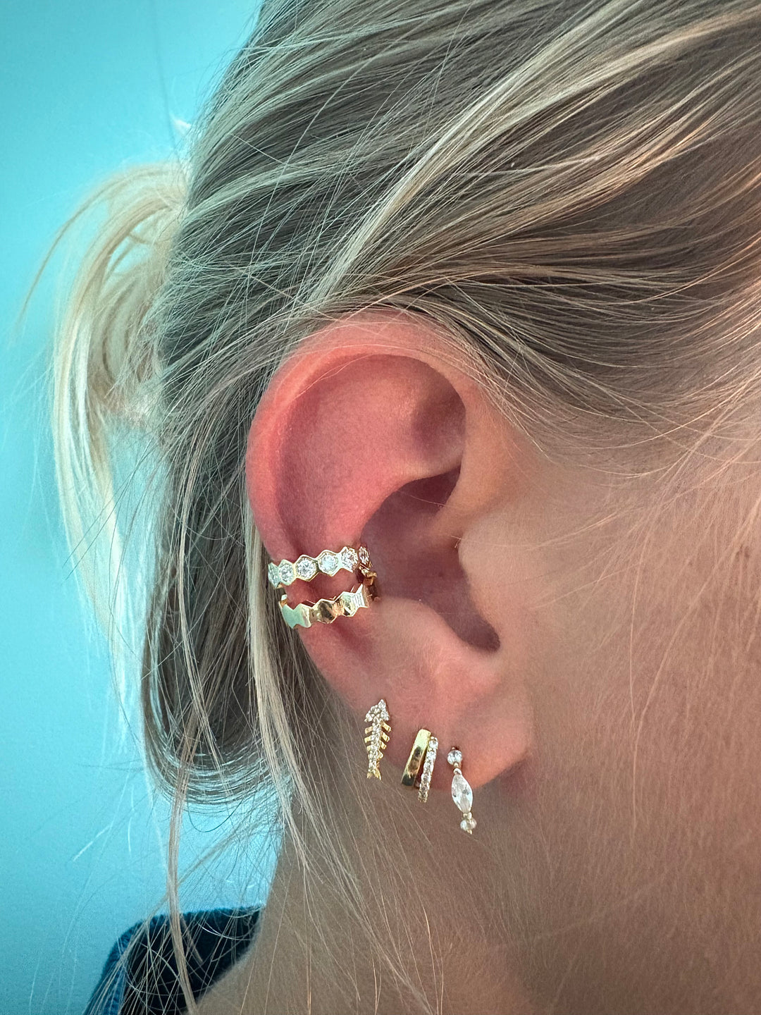 Double Gold Band Earcuff