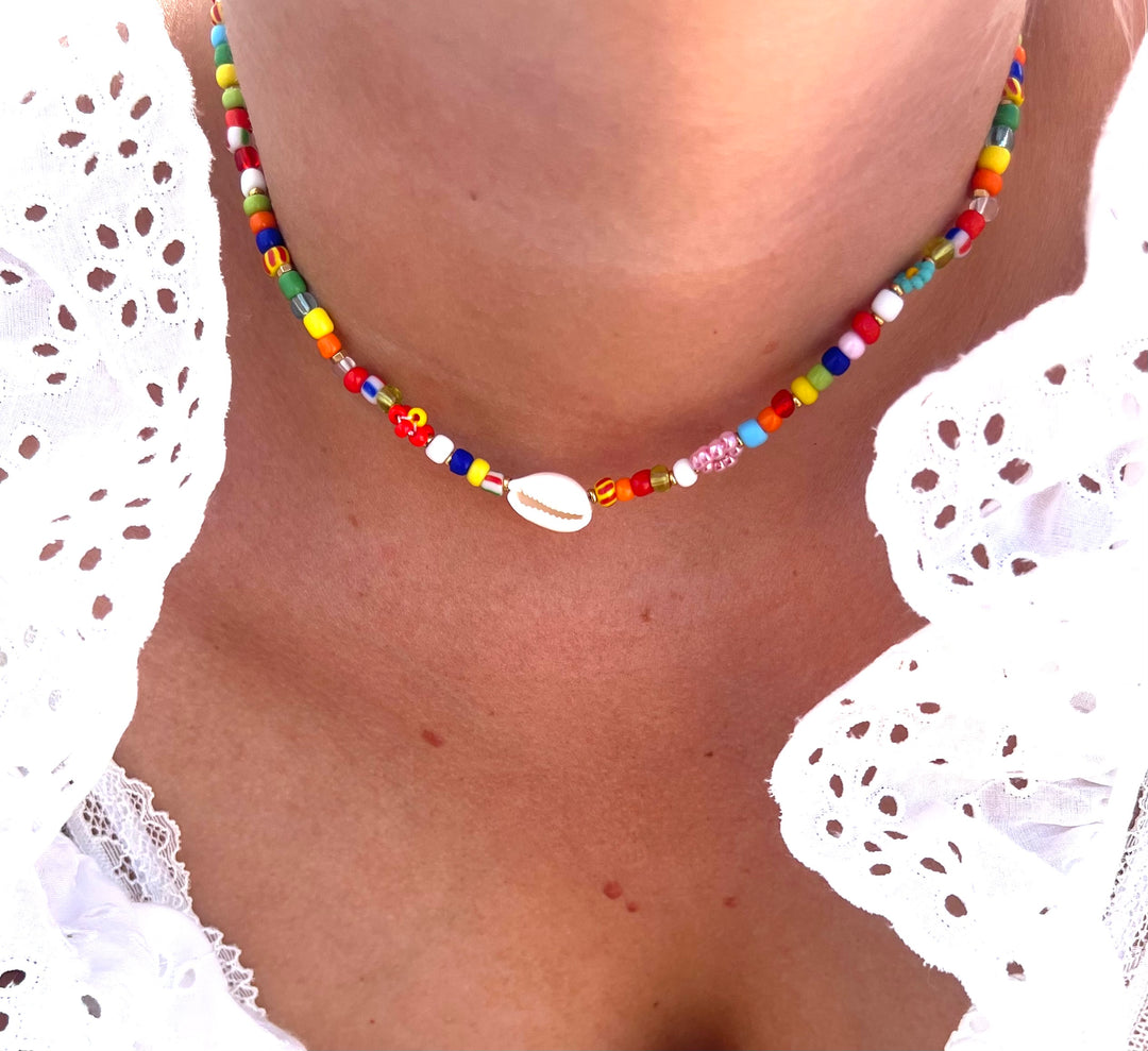 Multi Colourful Pearls Shell Necklace