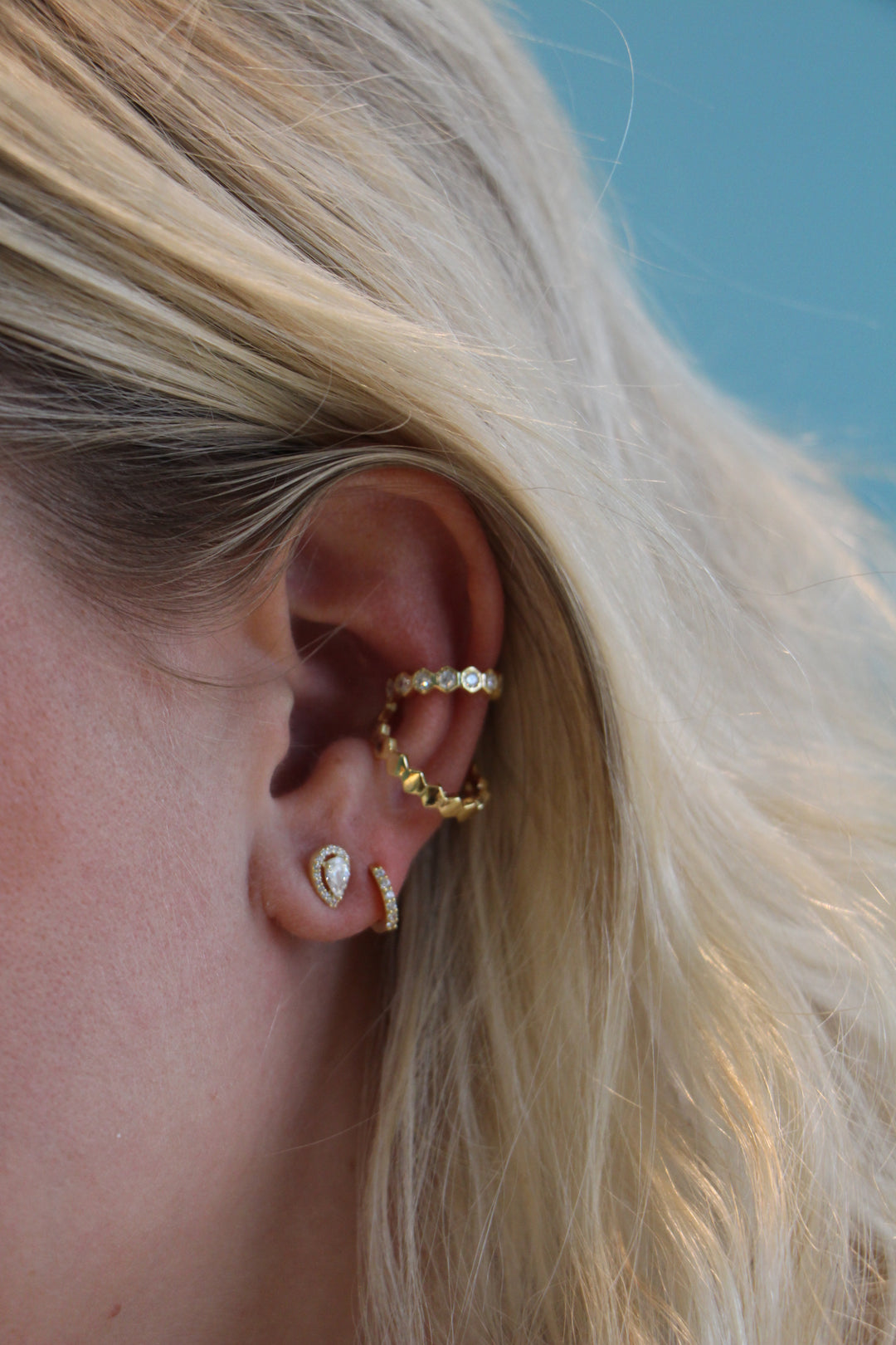 Zigzag Gold Earcuff
