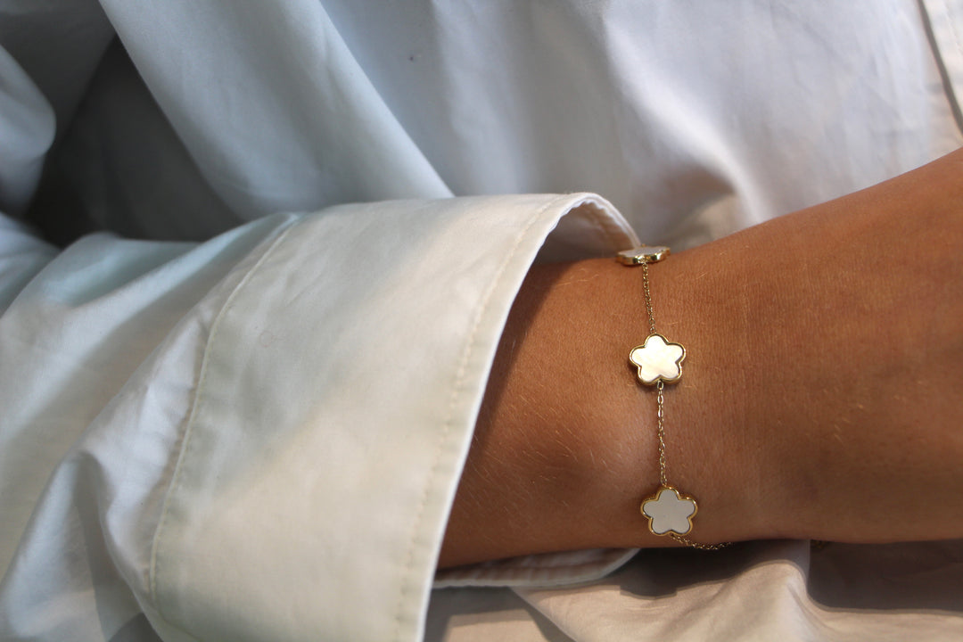 White Flowers Bracelet