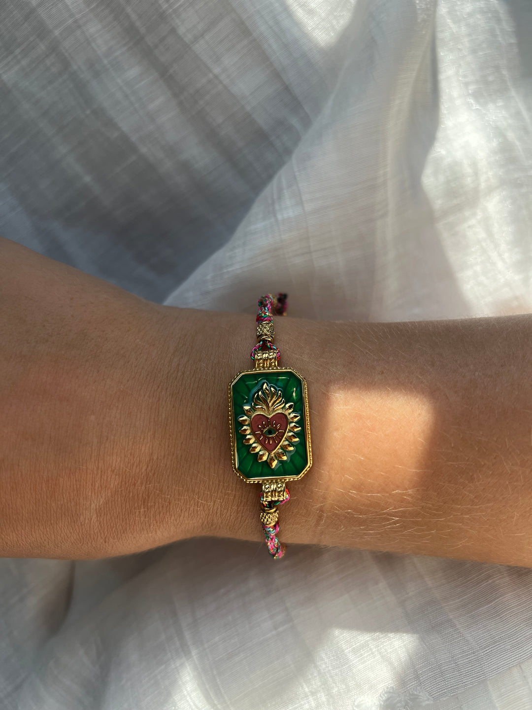 Green Cord Medaillon Bracelet