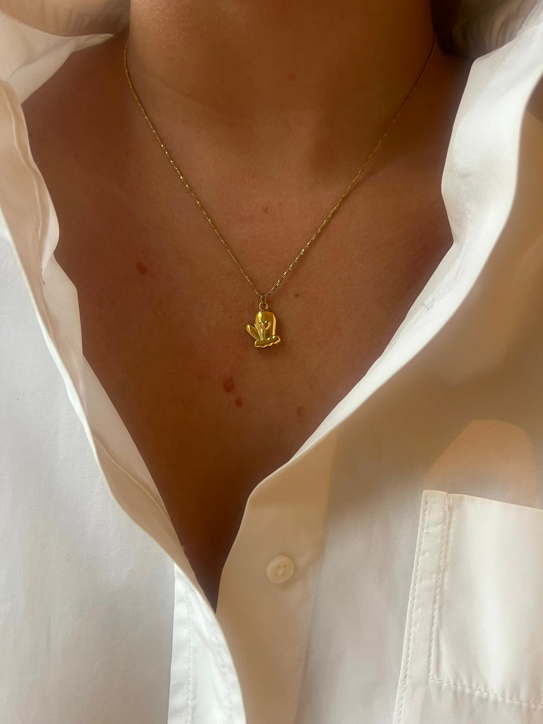 Winter Glove Necklace