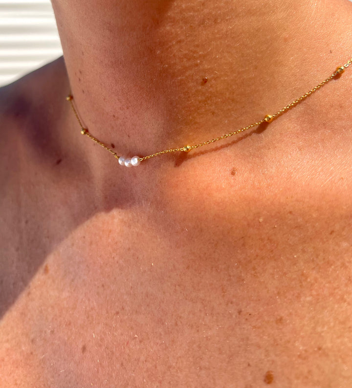 Back Chain Necklace