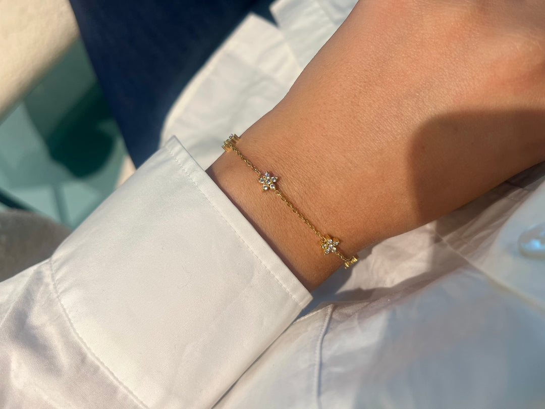 Zirconia Flower Bracelet