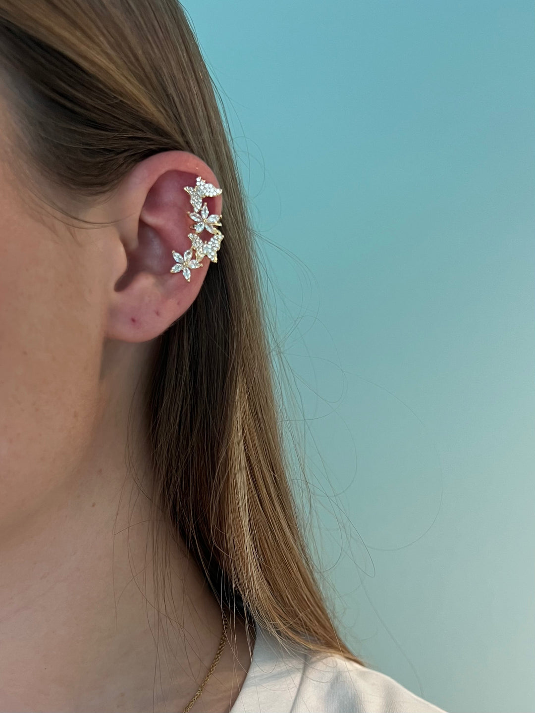 Blooming Butterfly Earcuff