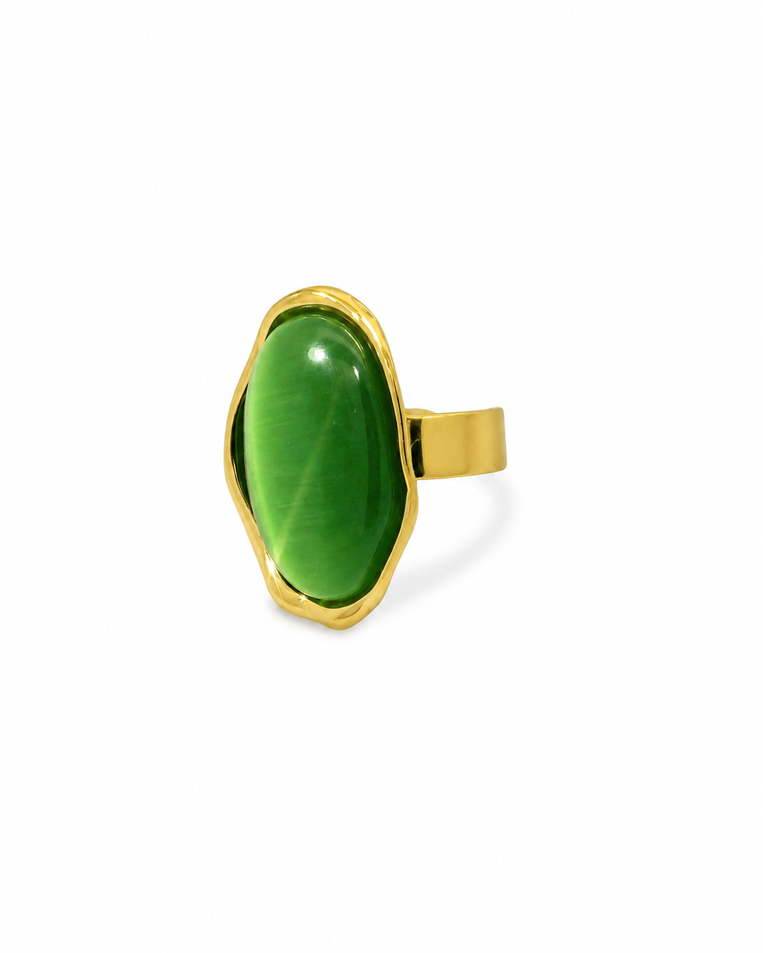 GREEN STONE RING