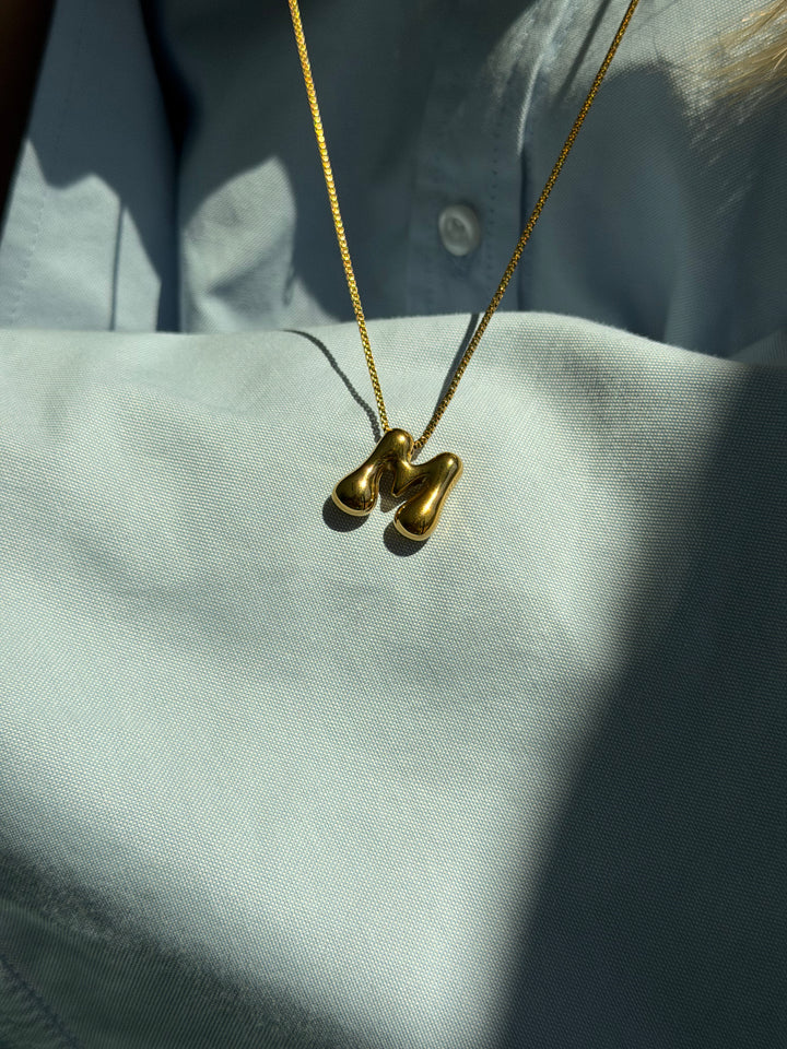 CHUNKY INITIAL NECKLACE