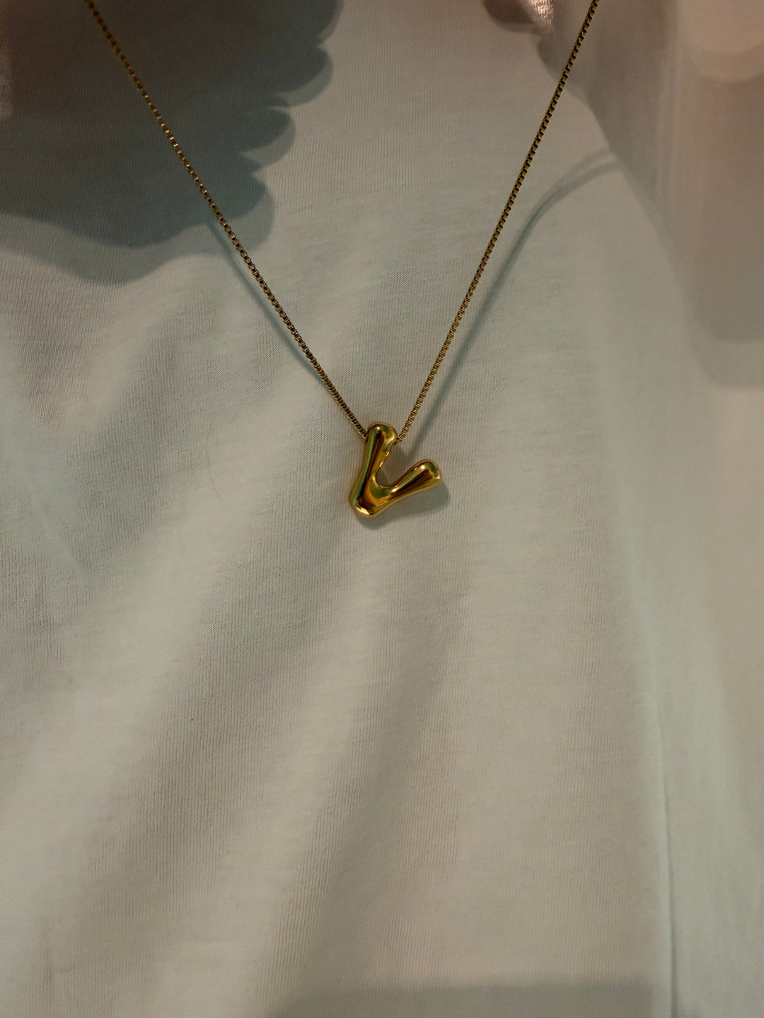 CHUNKY INITIAL NECKLACE