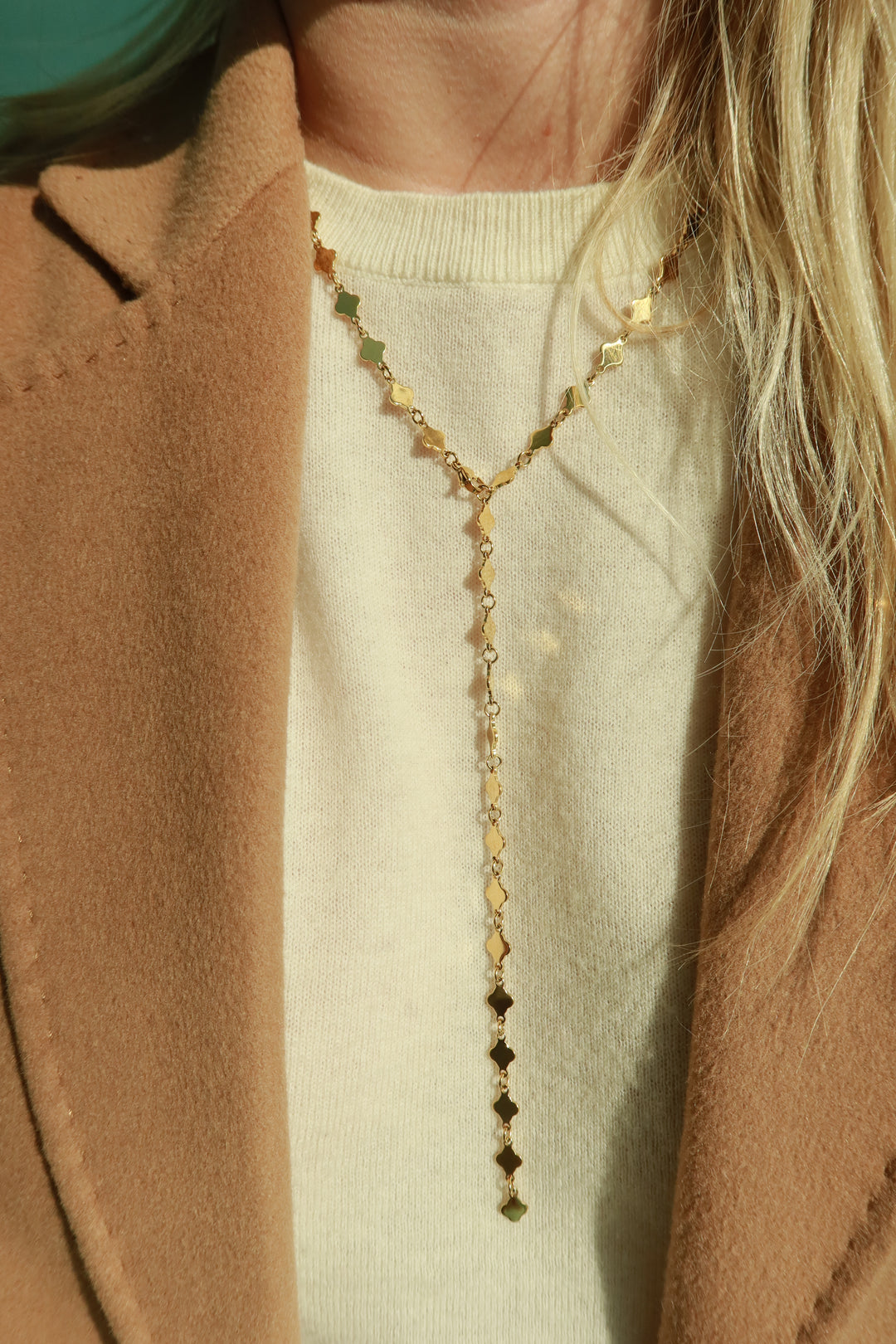 LUCKY CLOVER Y GOLD NECKLACE