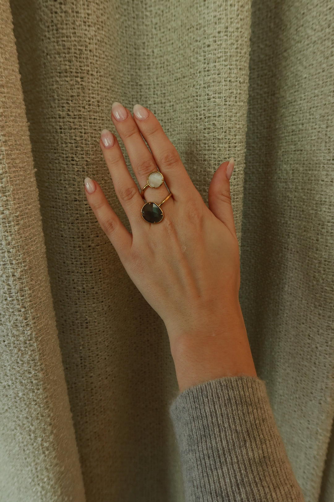 GREY AND WHITE STONE RING