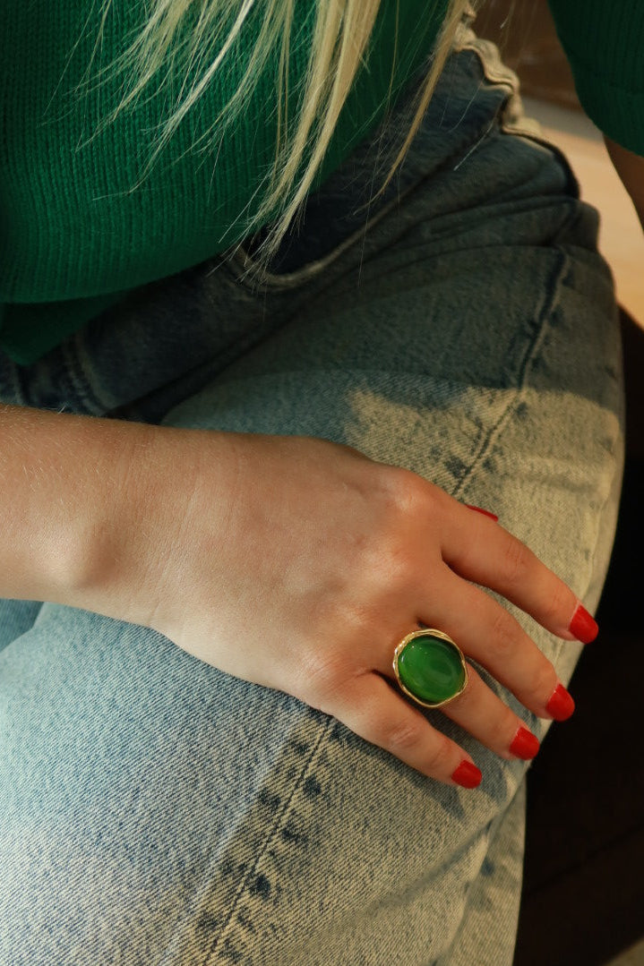 GREEN STONE RING