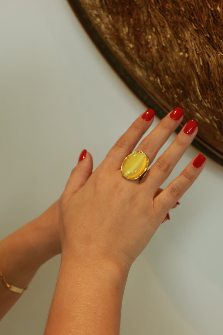 YELLOW STONE RING