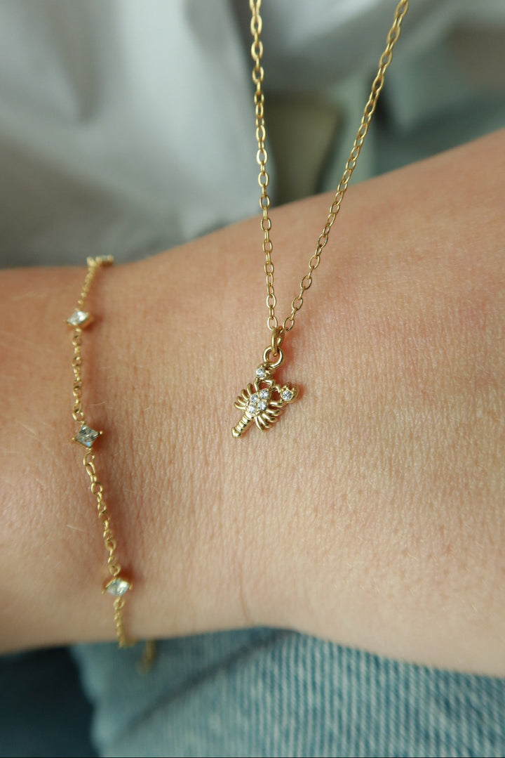 LITTLE LOBSTER NECKLACE