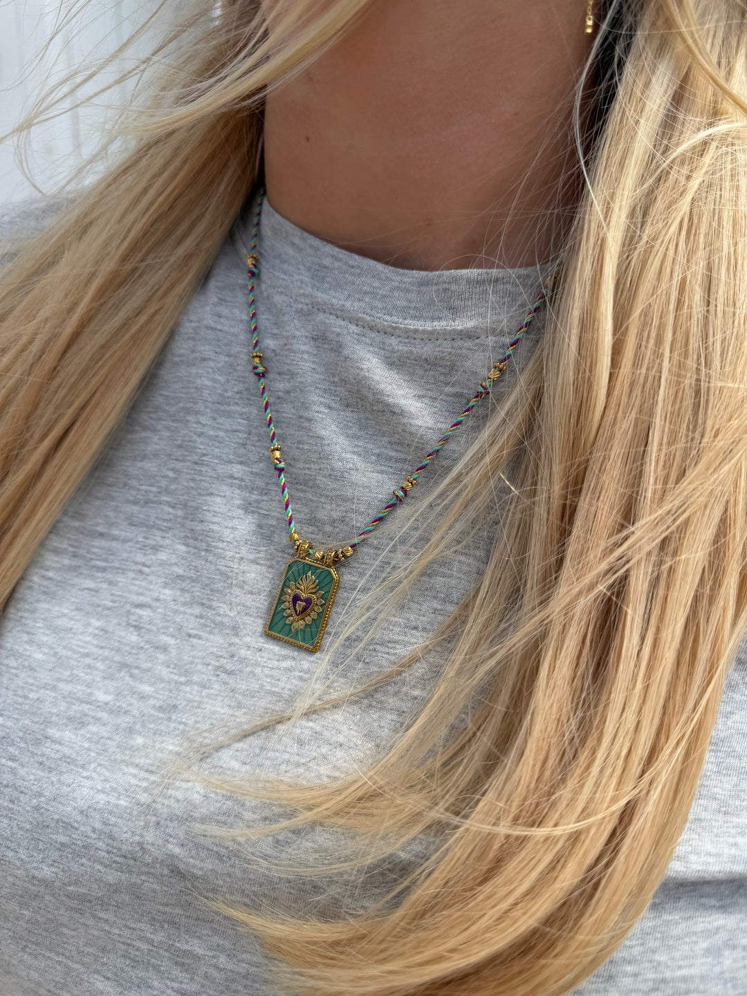 BOHO GREEN PENDANT NECKLACE