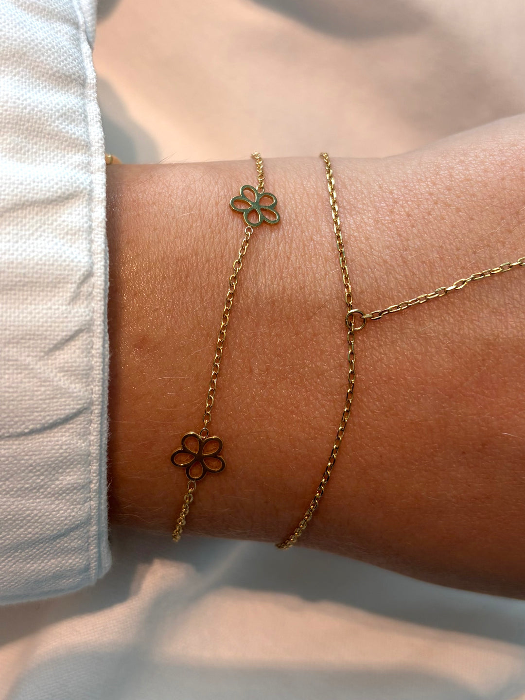 OPEN FLOWER BRACELET