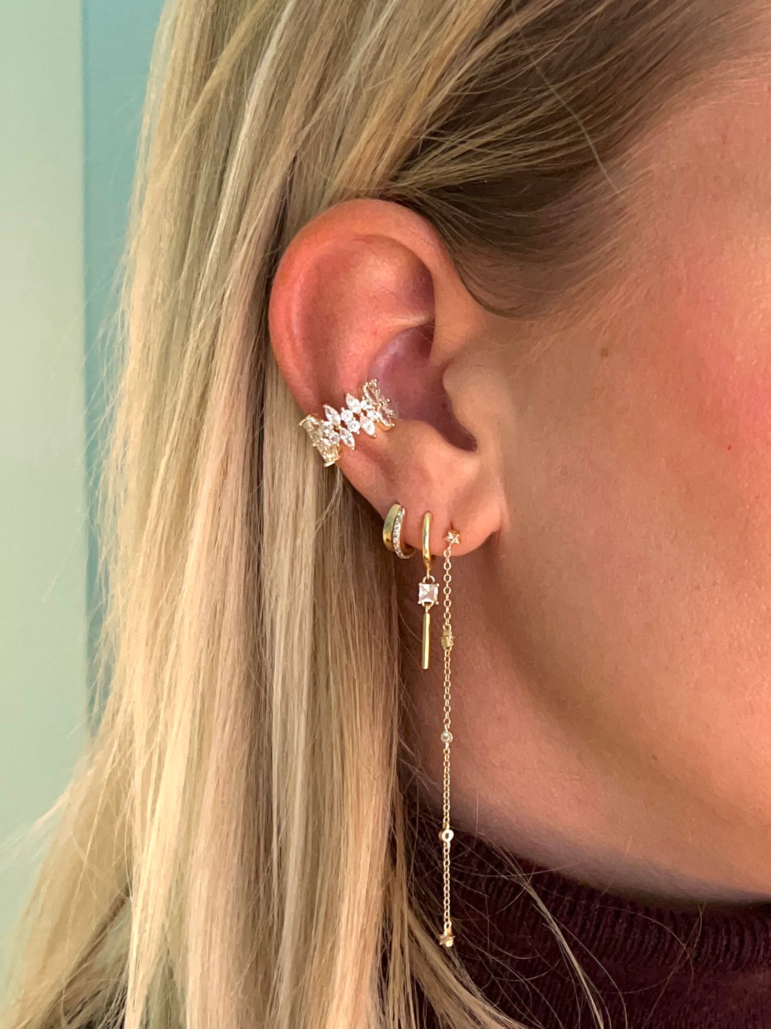 Starry Round Earcuff