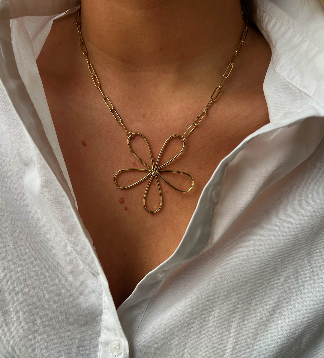 Big Flower Necklace