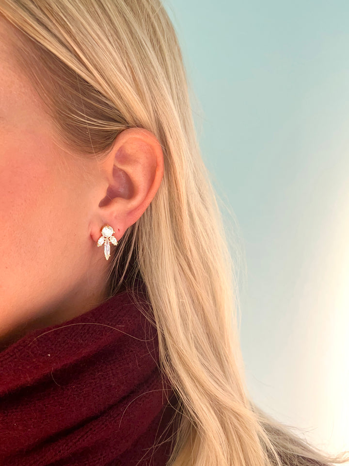 Festive Victoria Gold Earcuff Set