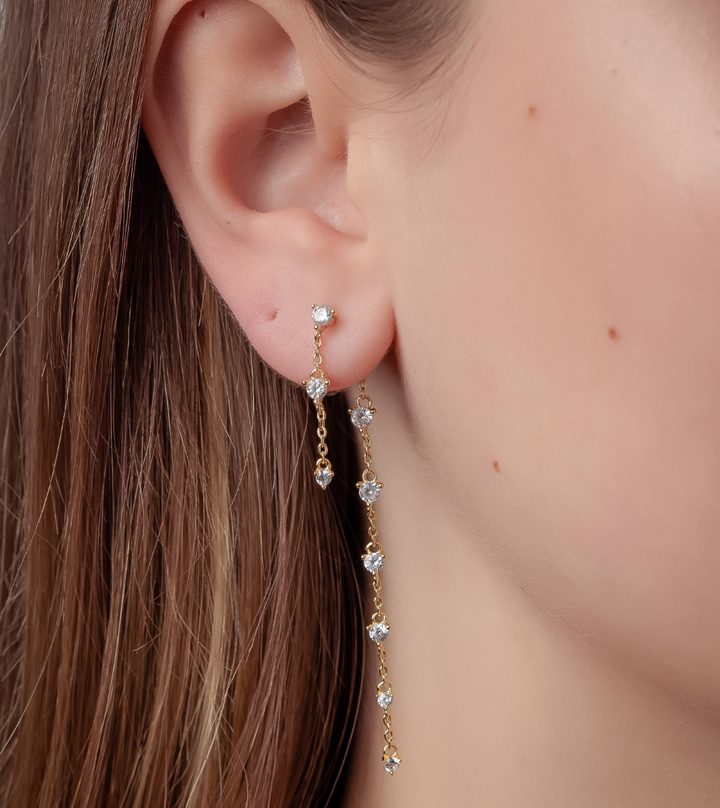 Lange oorbellen met zirkonia hanger