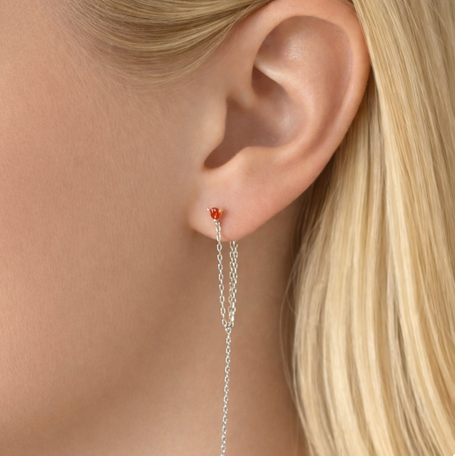 Lange elegante oranje ketting met zilveren studs