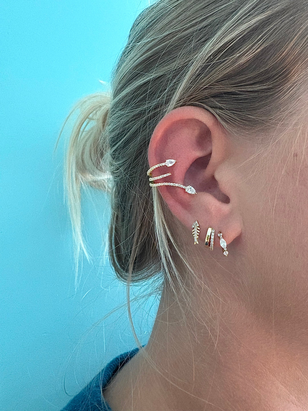 Gold Snake Earcuff