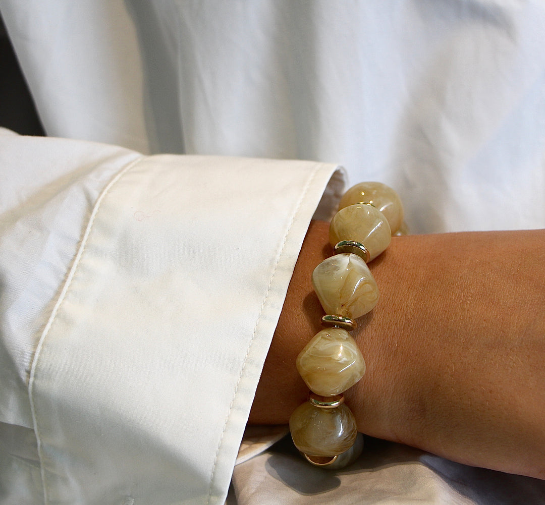 Beige Pearl Bracelet